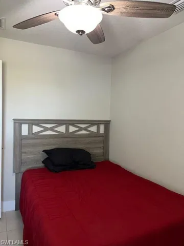 LEFT SIDE (1919) DEN (HAS NO CLOSET, (THERE'S ROOM FOR A SMALL CLOSET)