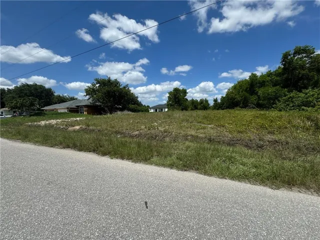 1101-1103  Hightower S AVE, Lehigh Acres, FL 33973