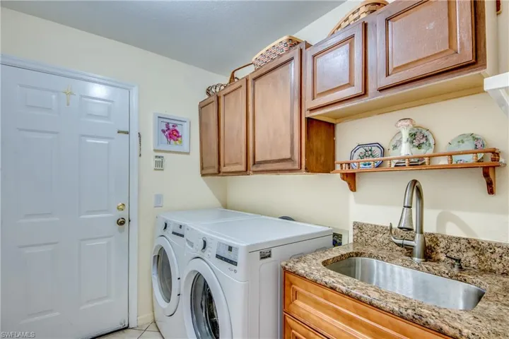 Brand new washer & dryer in 2024