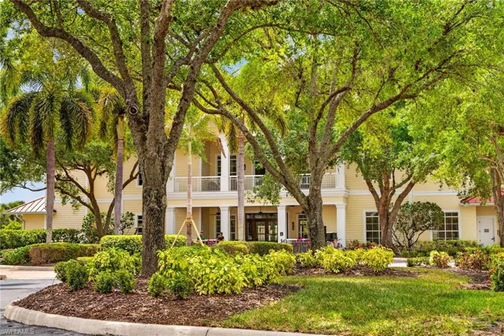 16521 Goldenrod Ln 102, Alva, Florida 33920