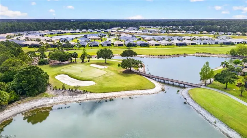 16521 Goldenrod Ln 102, Alva, Florida 33920