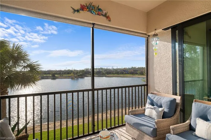 9642  Montelanico  LOOP, Naples, FL 34119