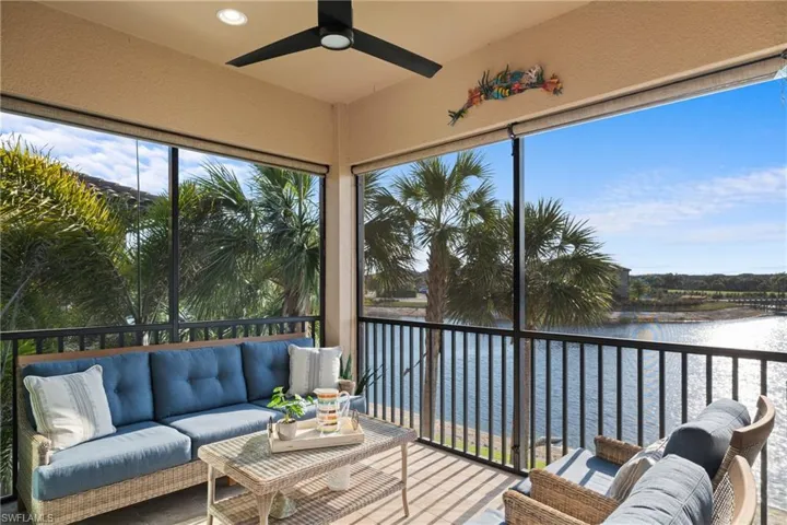 9642  Montelanico  LOOP, Naples, FL 34119