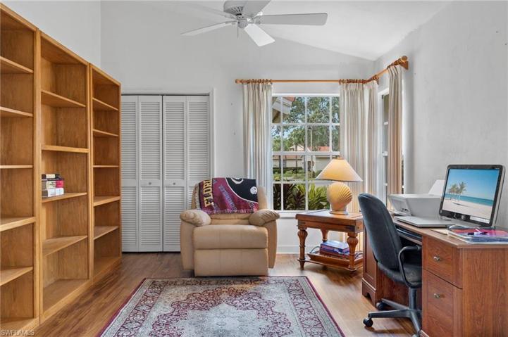 Bedroom 2 / Office
