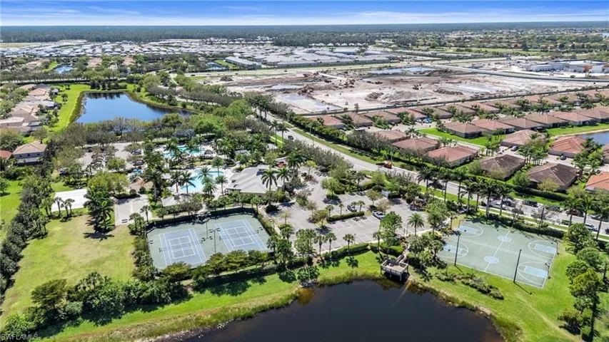 2114 Hamlin St, Naples, Florida 34120