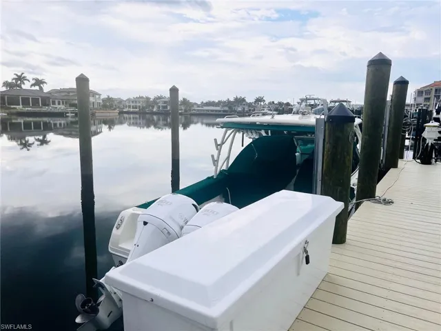 4680  Gulf Shore N BLVD, Naples, FL 34103
