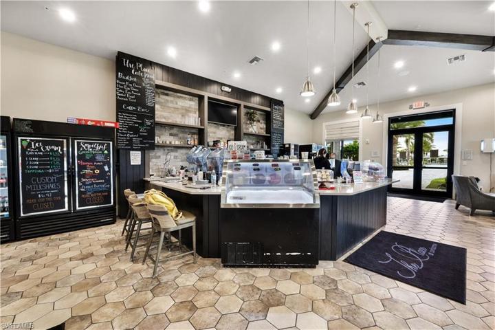 Cafe w/coffee & ice cream.