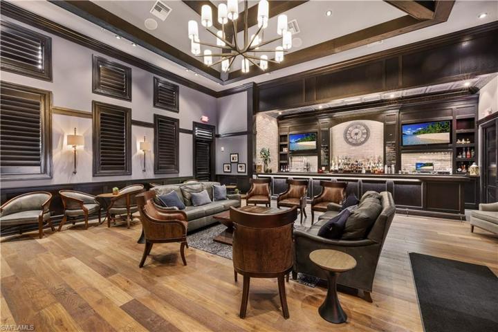 Bourbon Bar