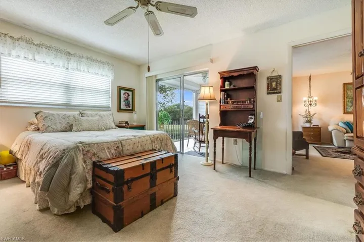 5451 Rattlesnake Hammock RD # 207D, NAPLES FL 34113