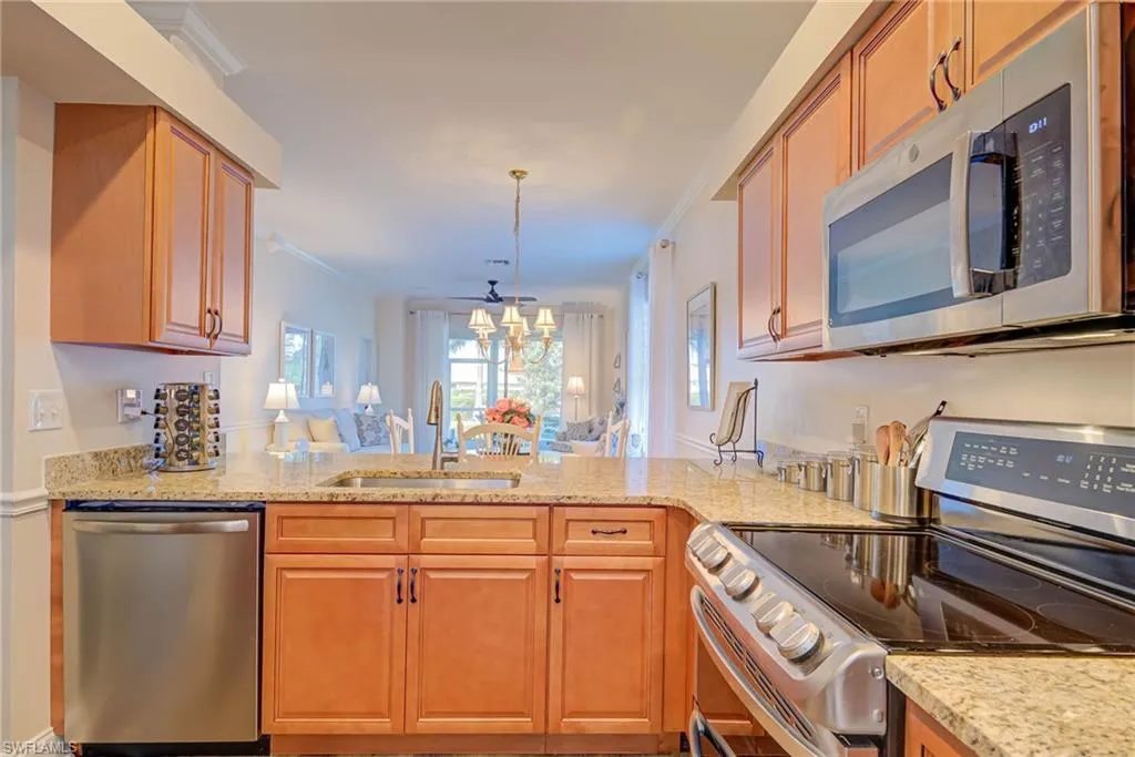 9716 Willow WAY, Estero, FL 33928,225033638