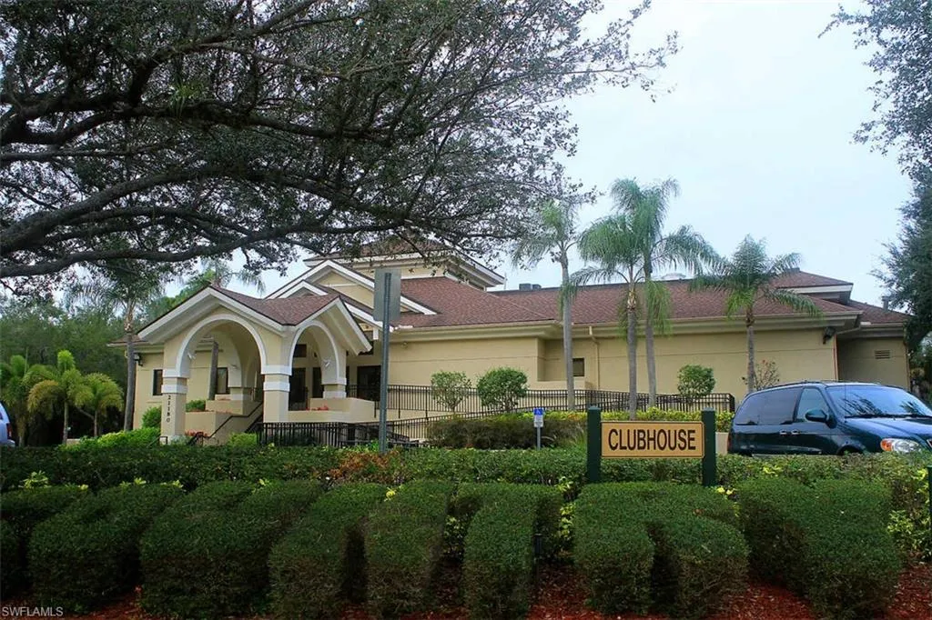 9716 Willow WAY, Estero, FL 33928,225033638