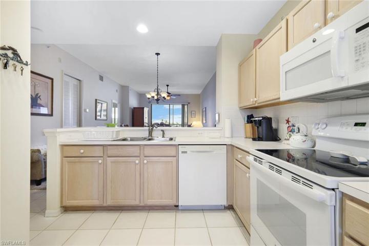 17100 Bridgestone CT # 305, FORT MYERS FL 33908