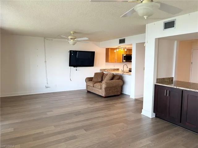 3490 N Key  DR, North Fort Myers, FL 33903