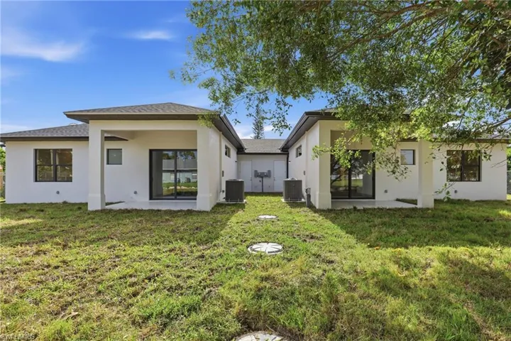 1819 Sunshine Blvd, Naples, Florida 34116