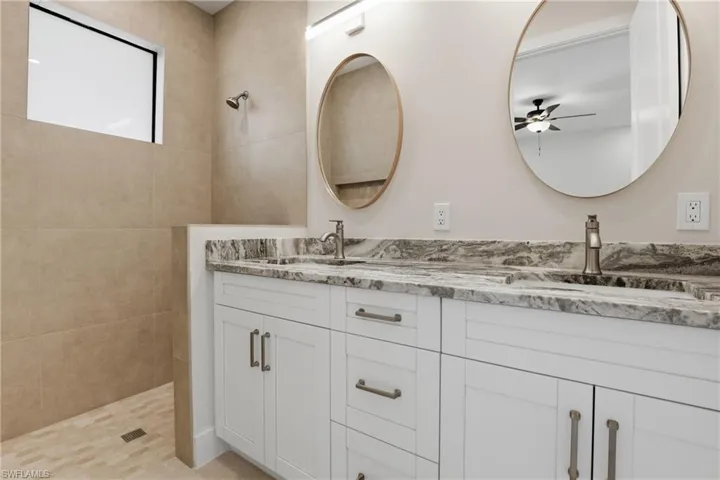 1819 Sunshine Blvd, Naples, Florida 34116