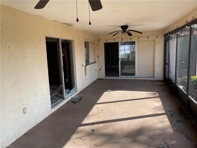 476  Seagull  AVE, Naples, FL 34108