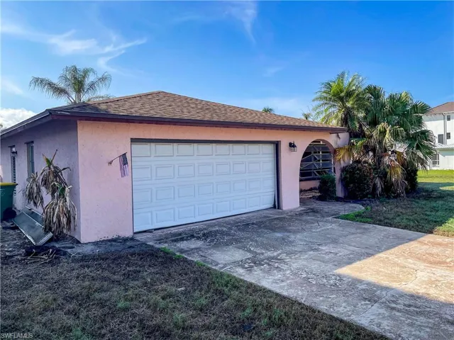476  Seagull  AVE, Naples, FL 34108