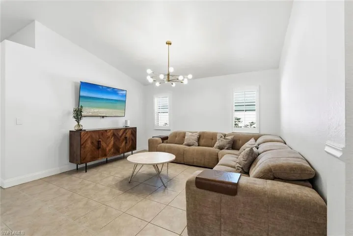 1619 Sw 43rd Ln, Cape Coral, Florida 33914