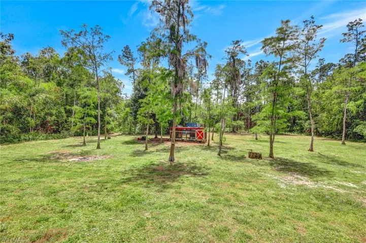 1800  24th NE AVE, Naples, FL 34120