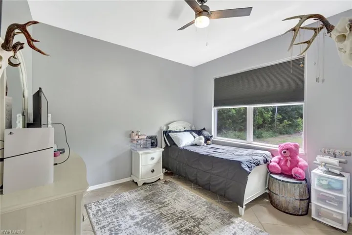 1800  24th NE AVE, Naples, FL 34120