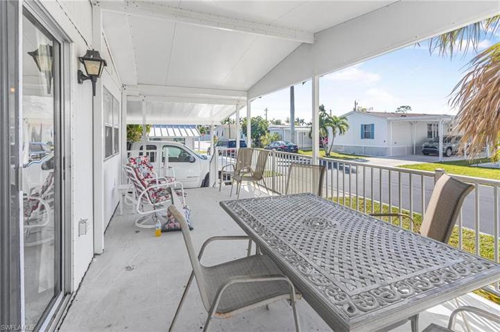 8 Muleshoe TRL, NAPLES FL 34113