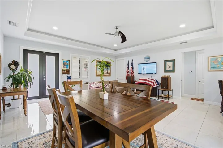 255 Everglades Blvd S, Naples, Florida 34117