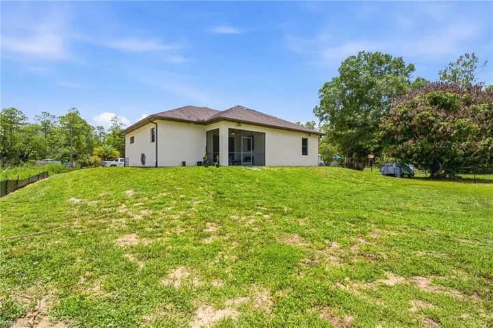 255 Everglades Blvd S, Naples, Florida 34117