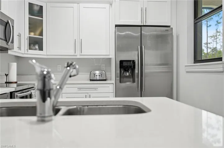 255 Everglades Blvd S, Naples, Florida 34117