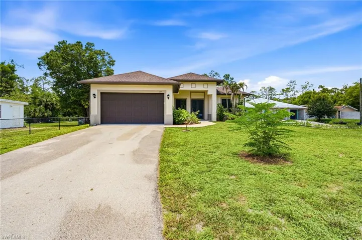 255 Everglades Blvd S, Naples, Florida 34117