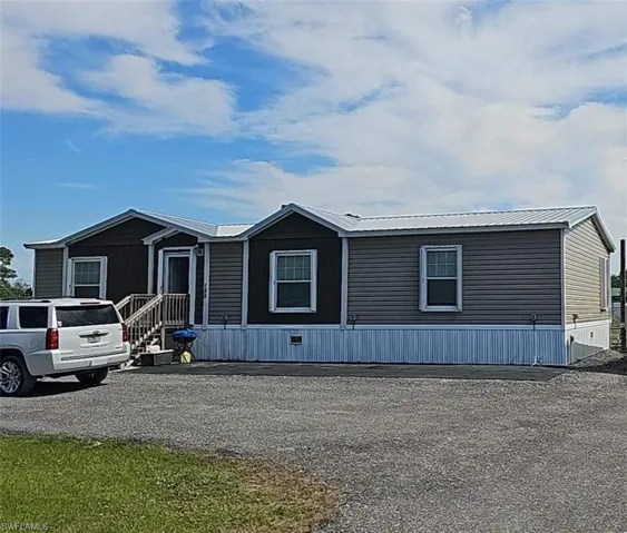 155 N Granja  ST, Clewiston, FL 33440