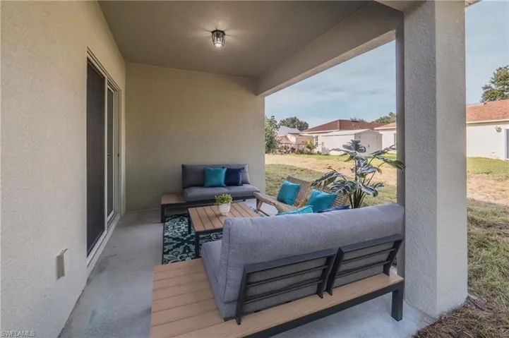 500 Ne 16th Ter, Cape Coral, Florida 33993