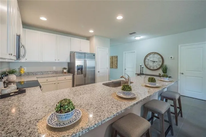 500 Ne 16th Ter, Cape Coral, Florida 33993