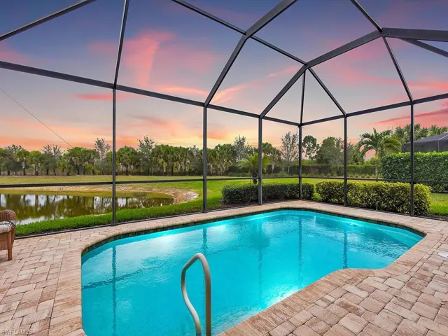 Wonderful Outdoor Living Space