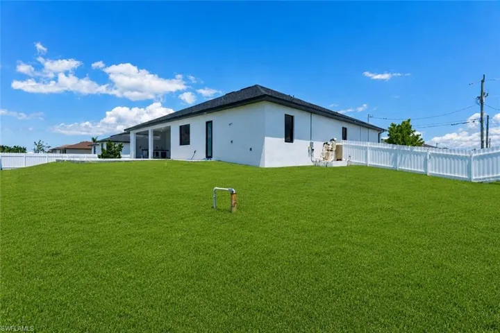 4328 NW 32nd  LN, Cape Coral, FL 33993