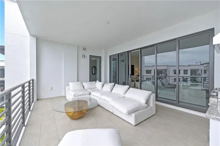 1125 Central Ave # 566, Naples, Florida 34102