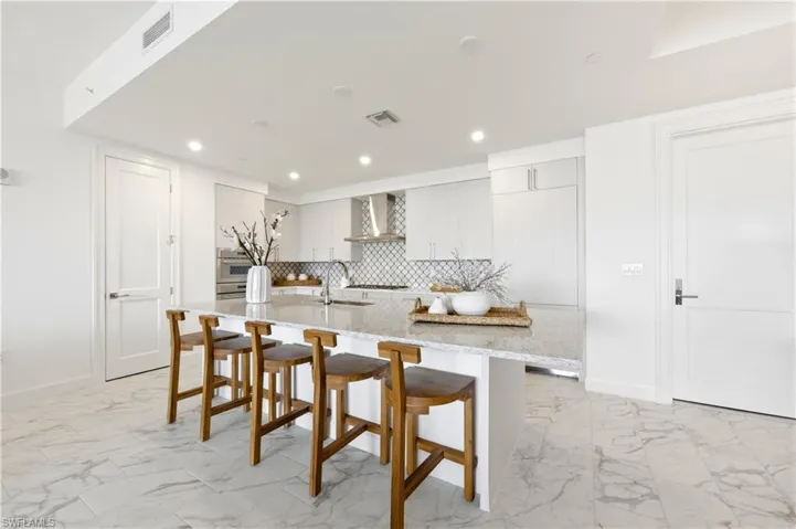 1125 Central Ave 566, Naples, Florida 34102