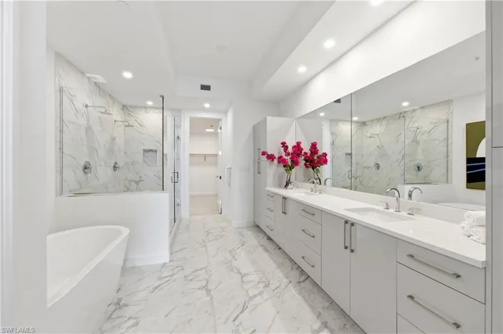 1125 Central Ave # 566, Naples, Florida 34102