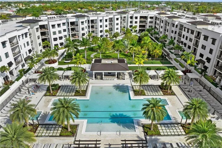 1125 Central Ave # 566, Naples, Florida 34102