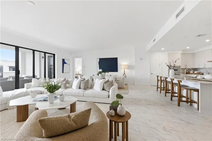 1125 Central Ave # 566, Naples, Florida 34102