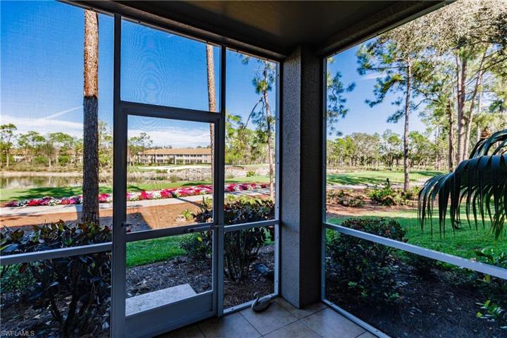 8223 Parkstone PL # 107, NAPLES FL 34120
