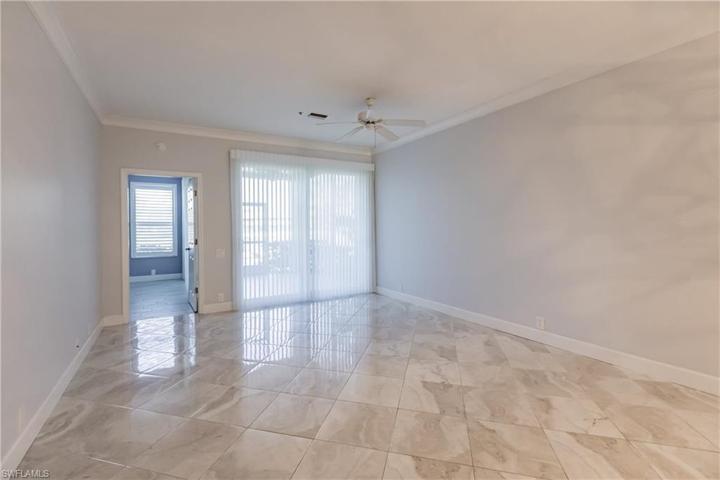 8223 Parkstone PL # 107, NAPLES FL 34120