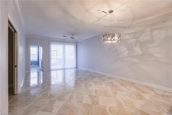 8223 Parkstone PL # 107, NAPLES FL 34120