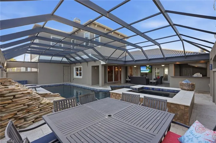 2827 Sw 33rd St, Cape Coral, Florida 33914