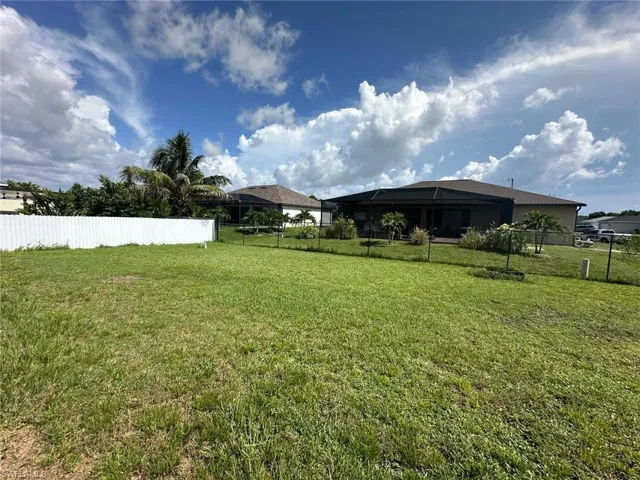 1730 Nw 12th St, Cape Coral, Florida 33993