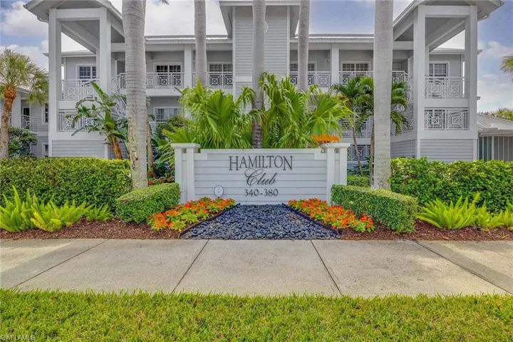 340  7th S AVE, Naples, FL 34102