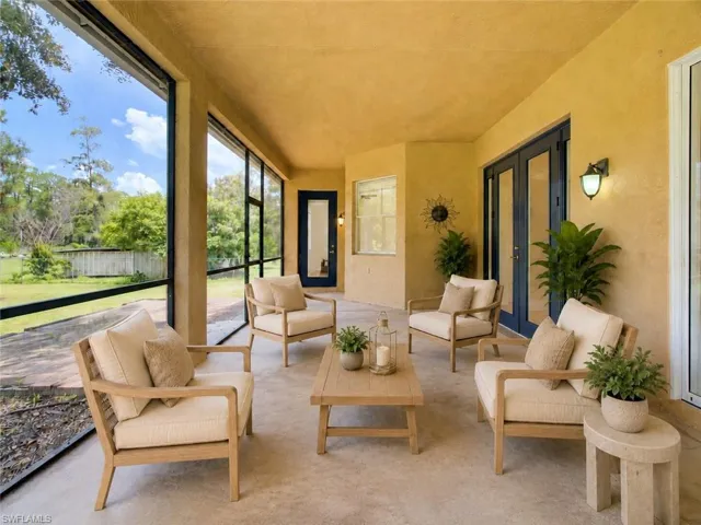 Enclosed Lanai