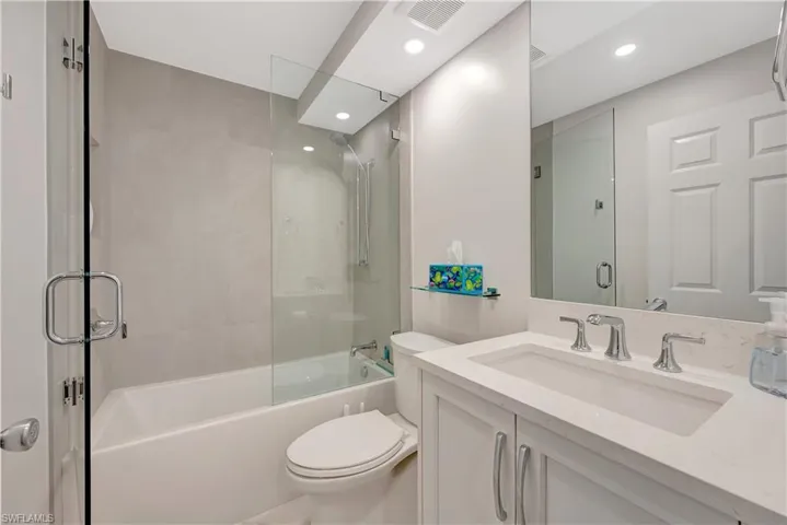 2nd Bathroom