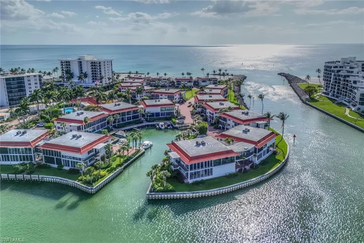Beachfront / Bayfront INDIES WEST