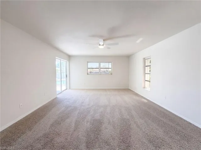 7 Bunker Rd, Rotonda West, Florida 33947