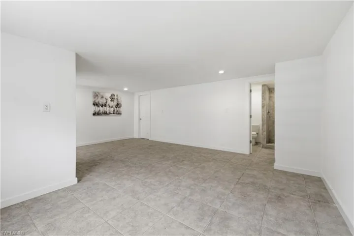 9395  Pennsylvania  AVE, Bonita Springs, FL 34135